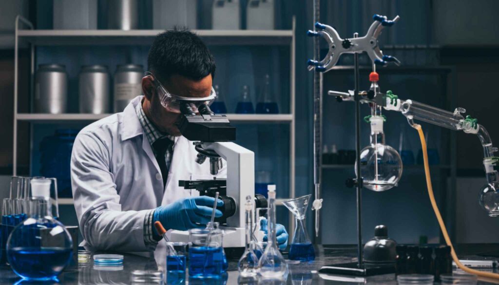 Manager in Industrial lab